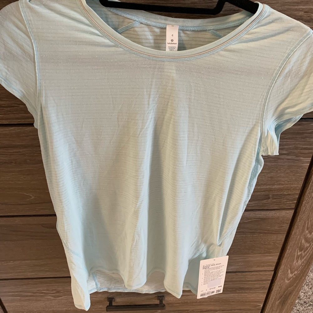 LULULEMON New With Tags! Another Mile Short Sleeve